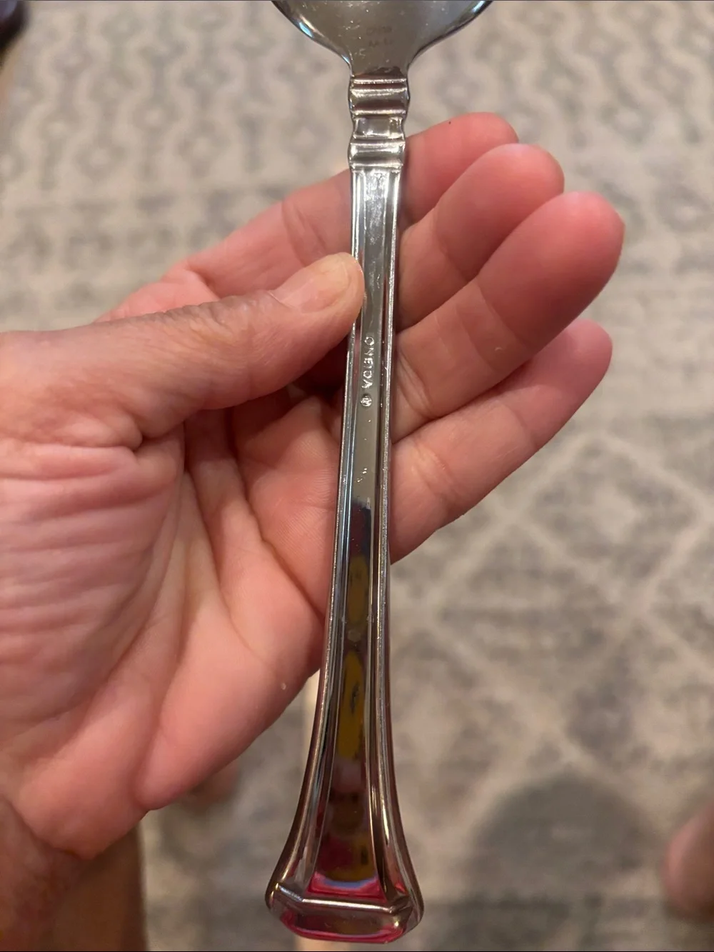 Oneida Classic Silver-Tone Stainless Steel Dining Spoon - Silver